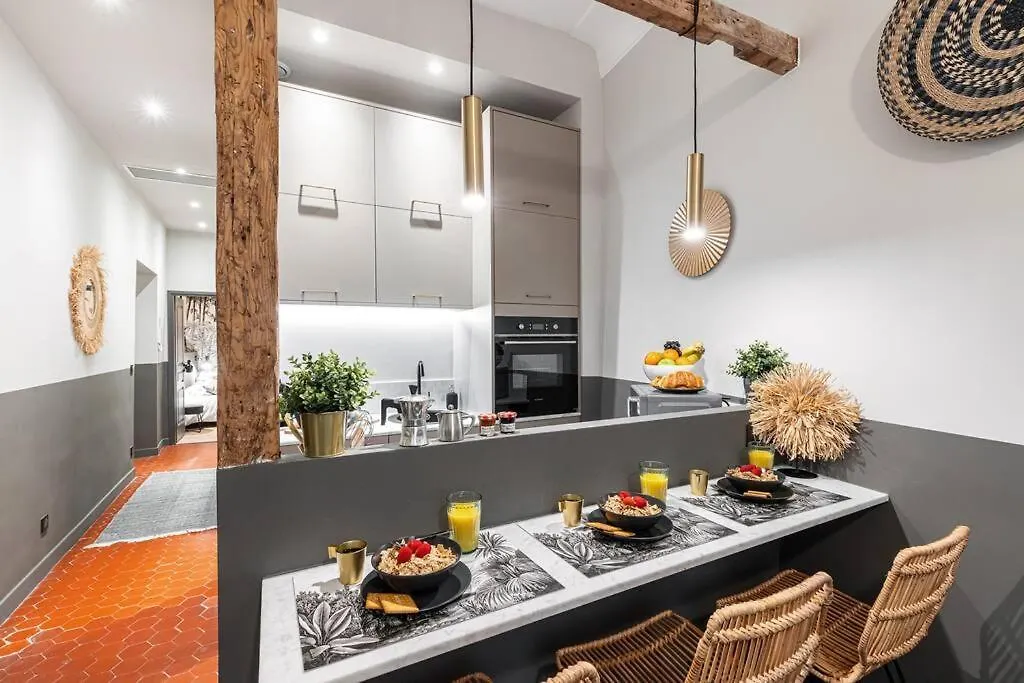 La Croix - Old Town Modern Apartment - 2 Bedrooms Nice