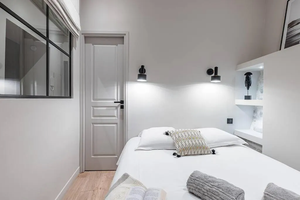 La Croix - Old Town Modern Apartment - 2 Bedrooms Nice