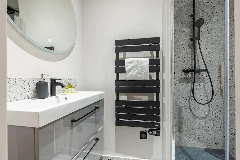 La Croix - Old Town Modern Apartment - 2 Bedrooms Nice